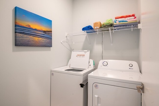 Building Photo - OFF-SEASON RENTAL OFFERING A TRANQUIL ESCAPE