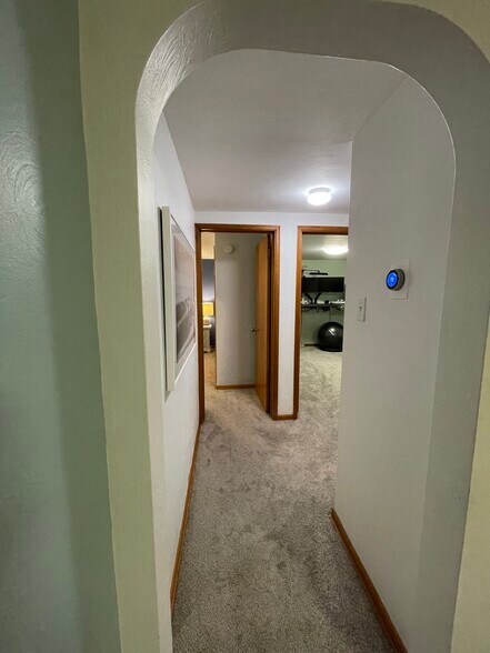 Building Photo - 2751 Dwight Ave