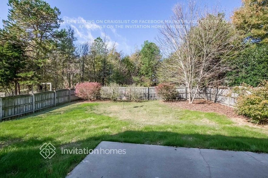 Building Photo - 10300 Haddington Dr
