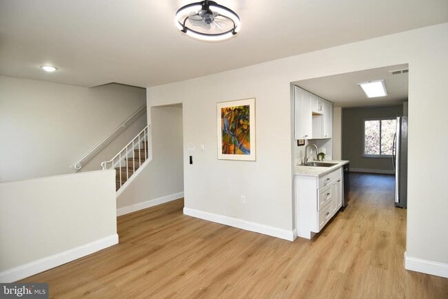 Building Photo - 15003 Candover Ct