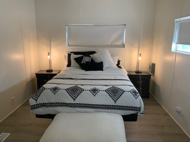 Building Photo - 80870-80111 CA-111