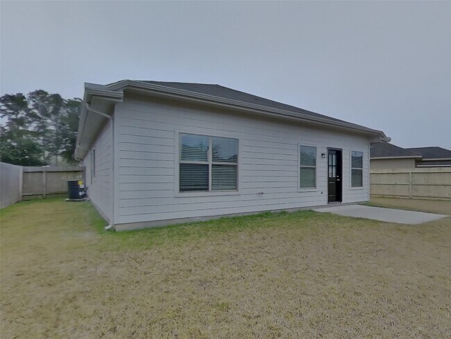 Building Photo - 21451 Sullivan Forest Dr