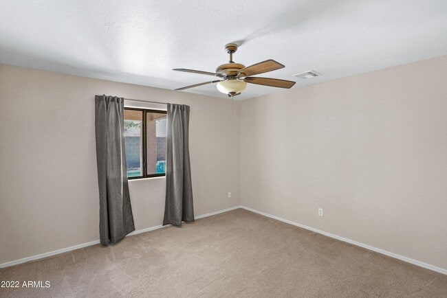 Building Photo - 15422 N 169th Ln