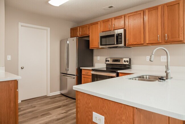 Building Photo - 8302 Bristol Ford Pl