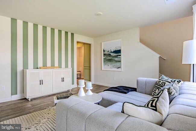 Building Photo - 171 Schyrock Dr