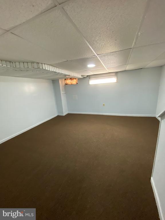 Building Photo - 2167 Graythorn Rd