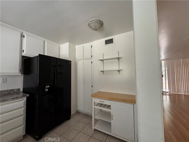 Building Photo - 4141 Via Marisol