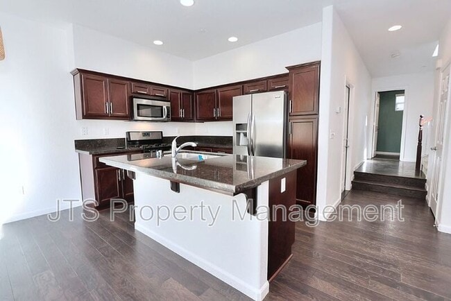 Building Photo - 3428 Trio Ln