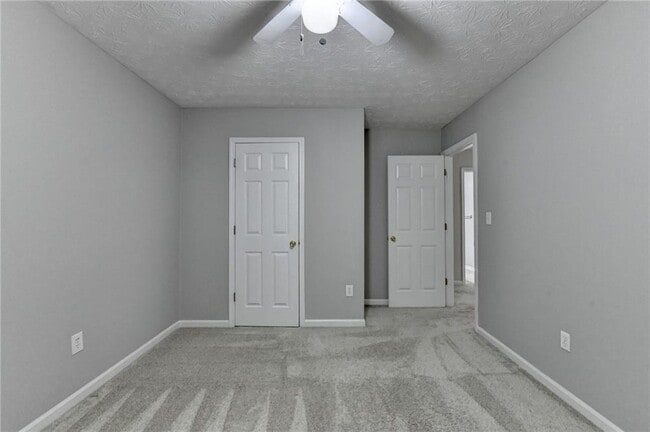 Building Photo - 5229 Pine Branch Ct