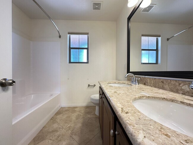 Building Photo - Summerlin Village 16 Ladera Phase 3