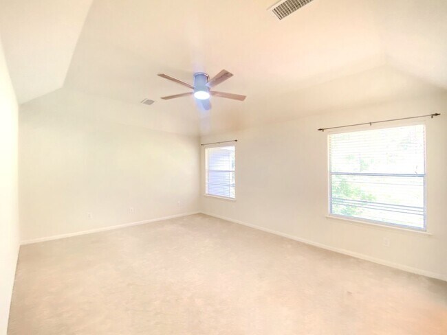 Building Photo - 54 Alderon Woods Pl