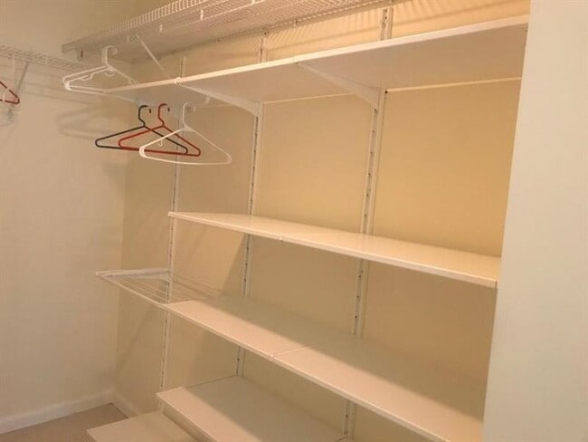 Building Photo - 375 North Highland Avenue Northeast