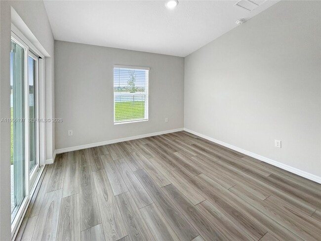 Building Photo - 2060 Stillview Pass