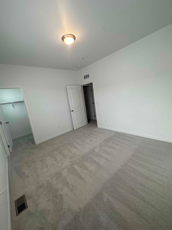 Building Photo - 5396 Euclid Dr