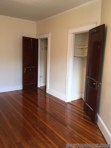 Building Photo - 163 Summer St