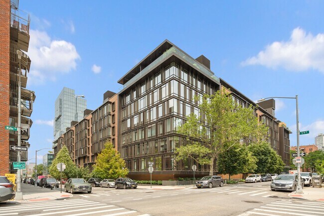 Building Photo - 429 Kent Ave