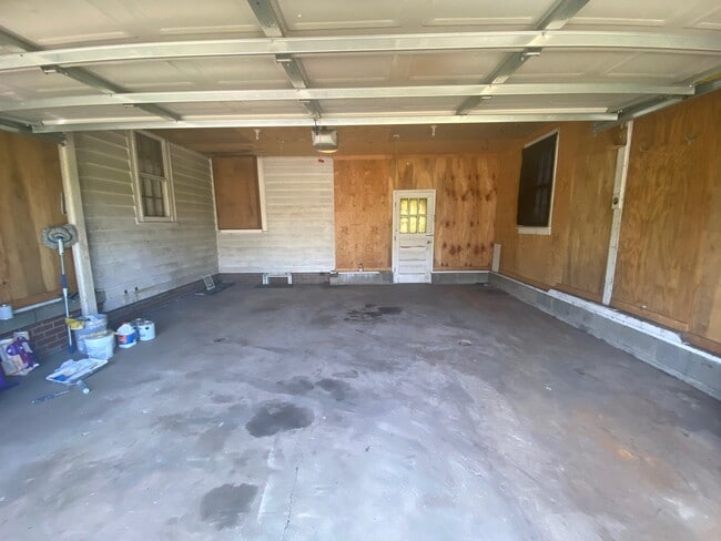 Building Photo - 183 S Marietta St