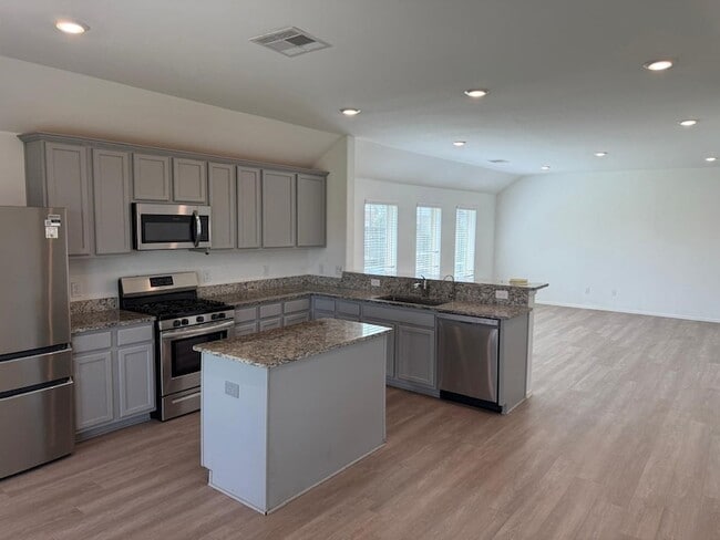 Building Photo - 5335 Winding Strm Dr