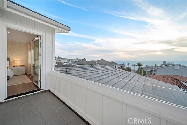 Building Photo - 45 Emerald Bay