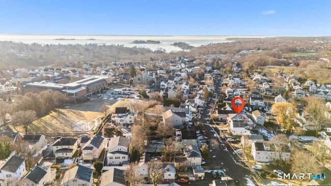 Building Photo - 16 Harold Ave