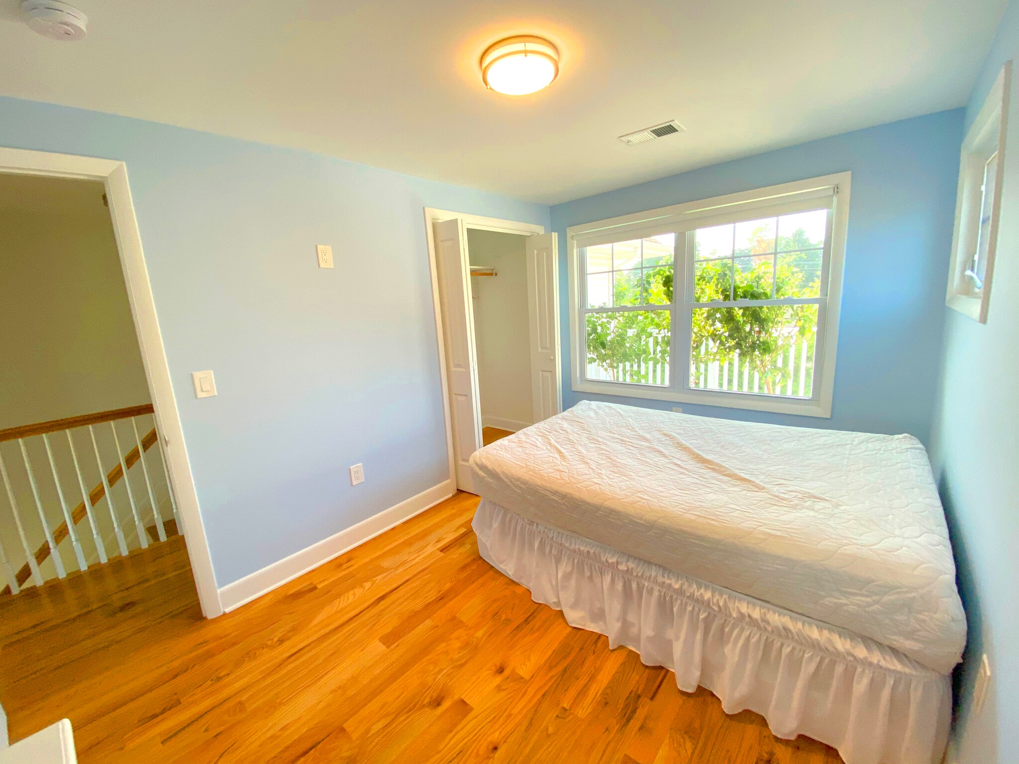 Building Photo - 1860 Cider Mill Rd