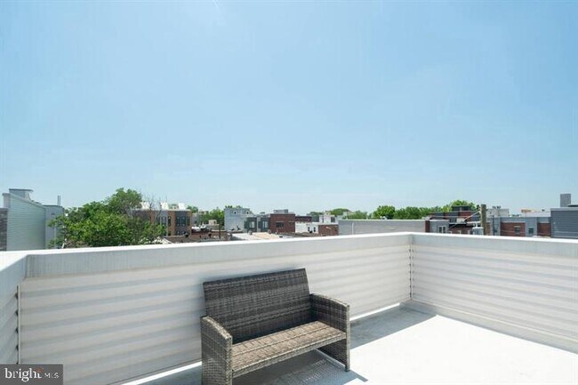 Building Photo - 2621 Federal St