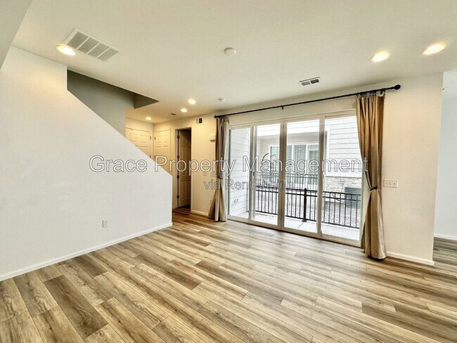 Building Photo - 47 N Uriah St