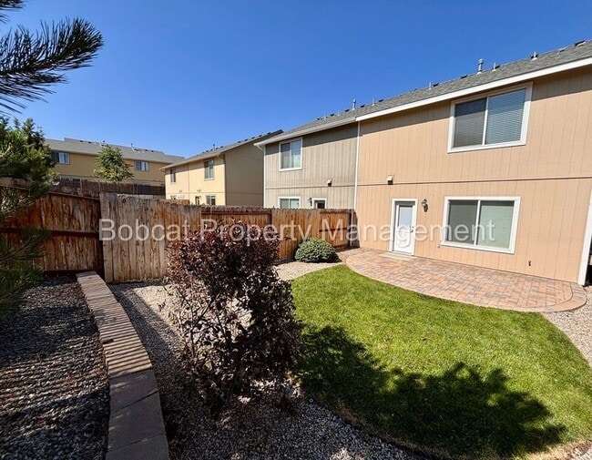 Building Photo - 825 Cassidy Ct