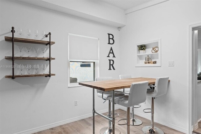 Building Photo - 4255 Wee St