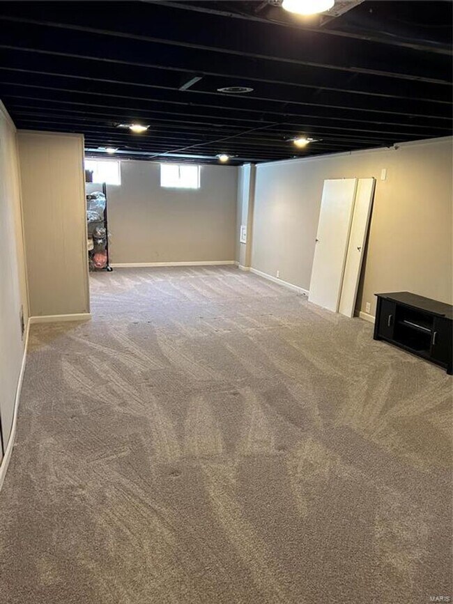 Building Photo - 620 Nirk Ave