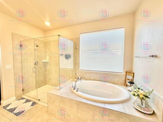 Building Photo - Welcome to your dream home, where modern elegance meets unparalleled convenience!