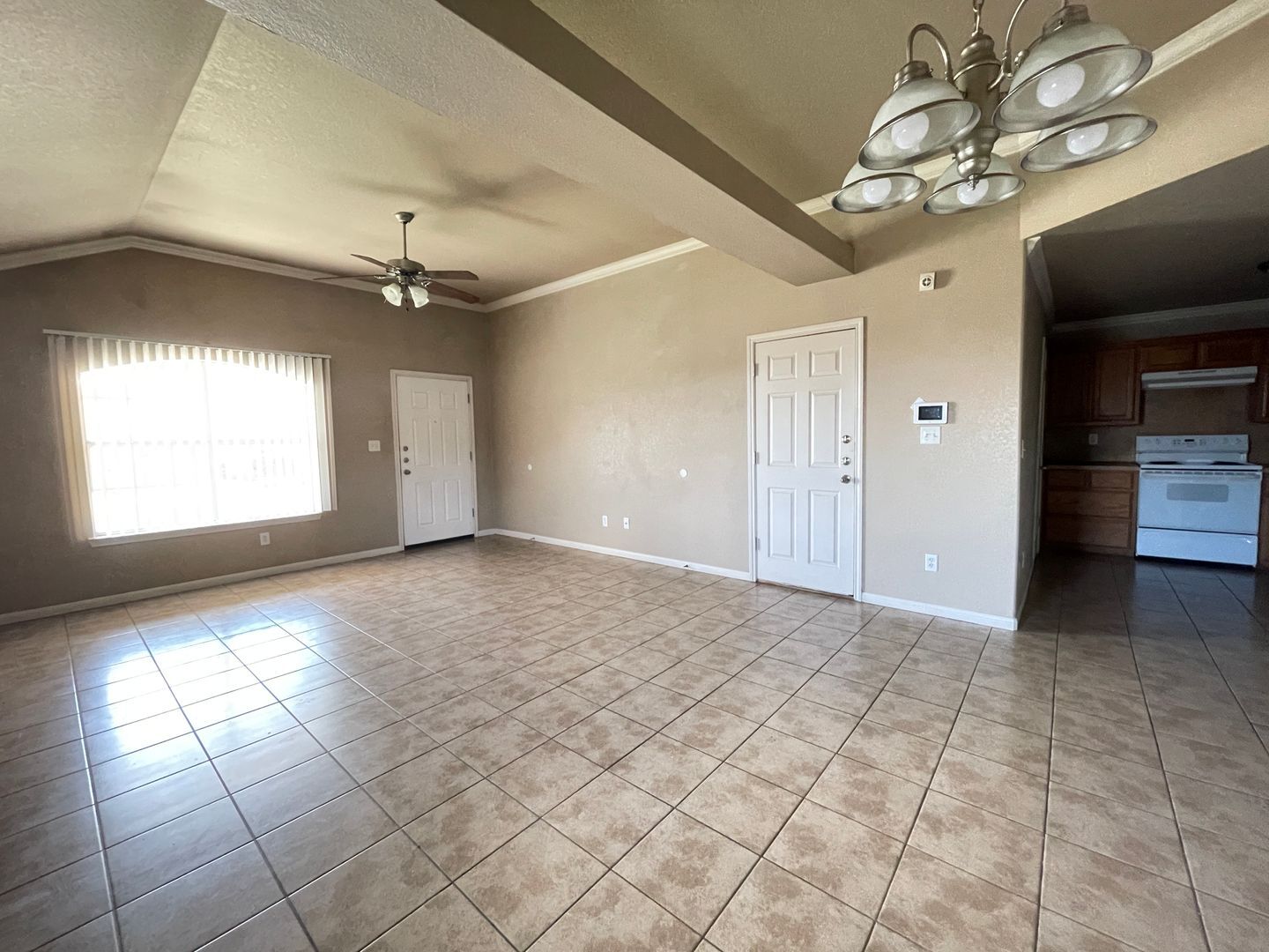 Building Photo - 1109 Powder River Dr