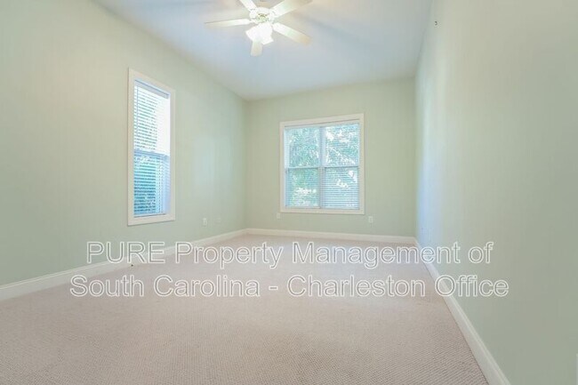 Building Photo - 7211 Indigo Palms Way