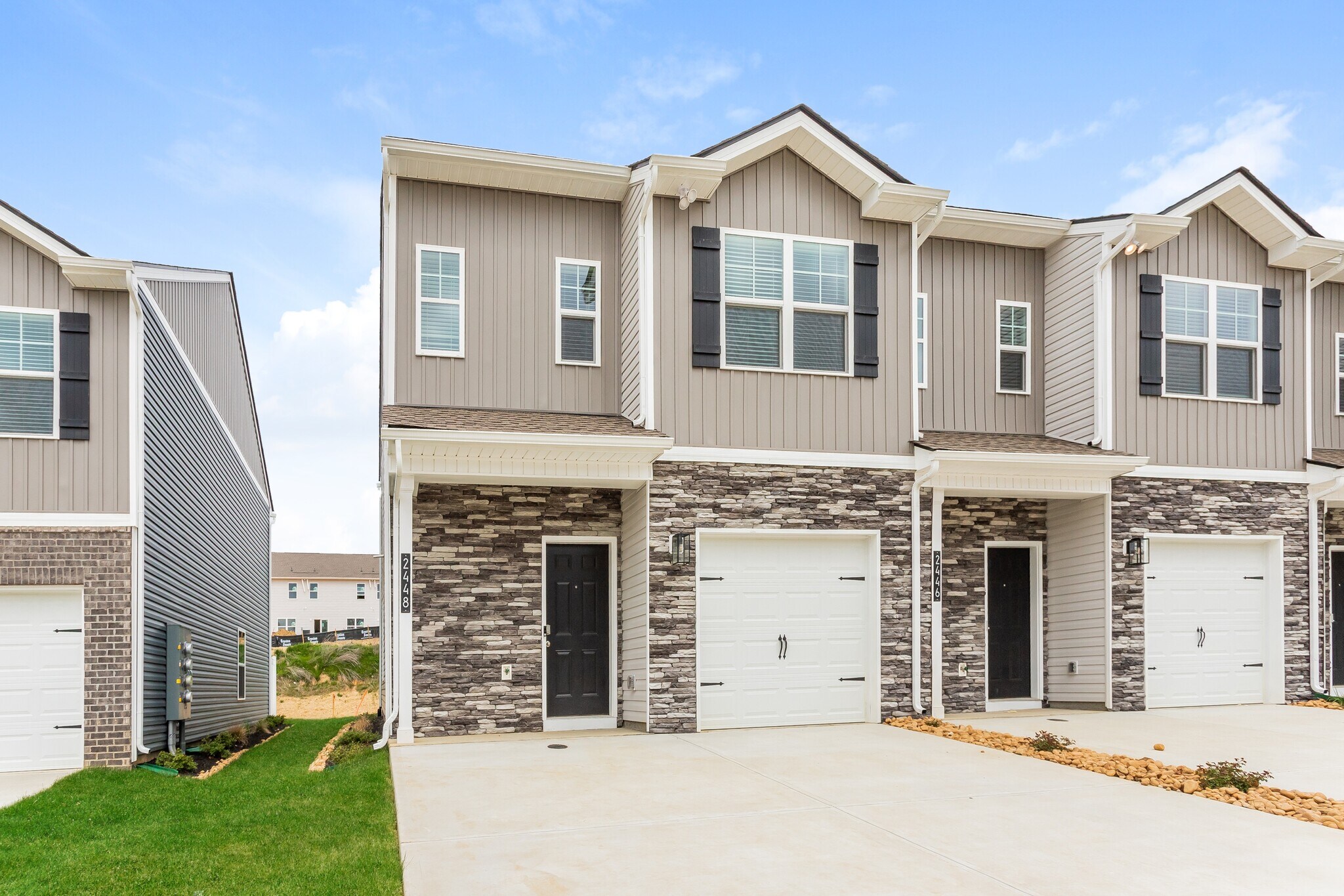 Building Photo - 2448 Legg Ln