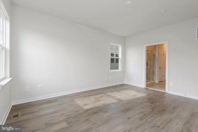 Building Photo - 955 Barksdale Dr