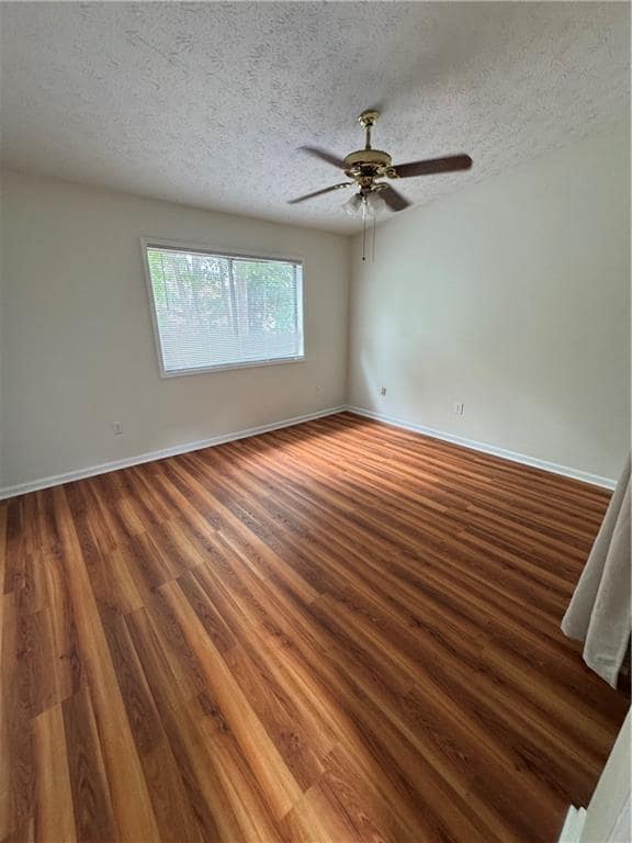 Building Photo - 2004 Parkaire Crossing