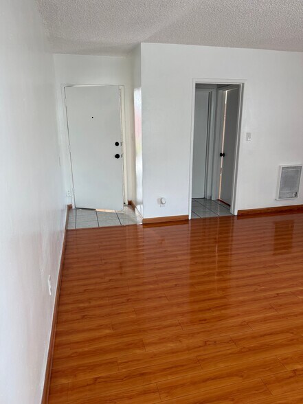 Building Photo - 7657 Sepulveda Blvd