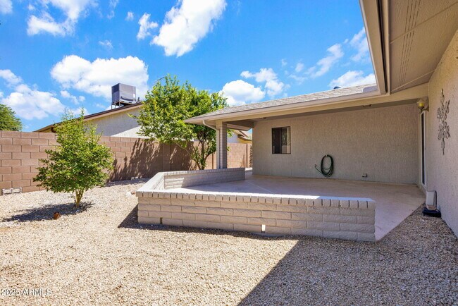 Building Photo - 14126 W Pennystone Dr