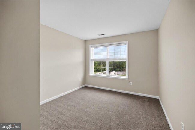 Building Photo - 10382 Lantern Ln
