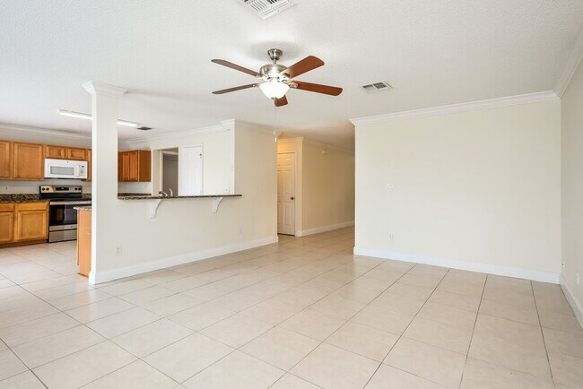 Building Photo - 1258 Epson Oaks Way