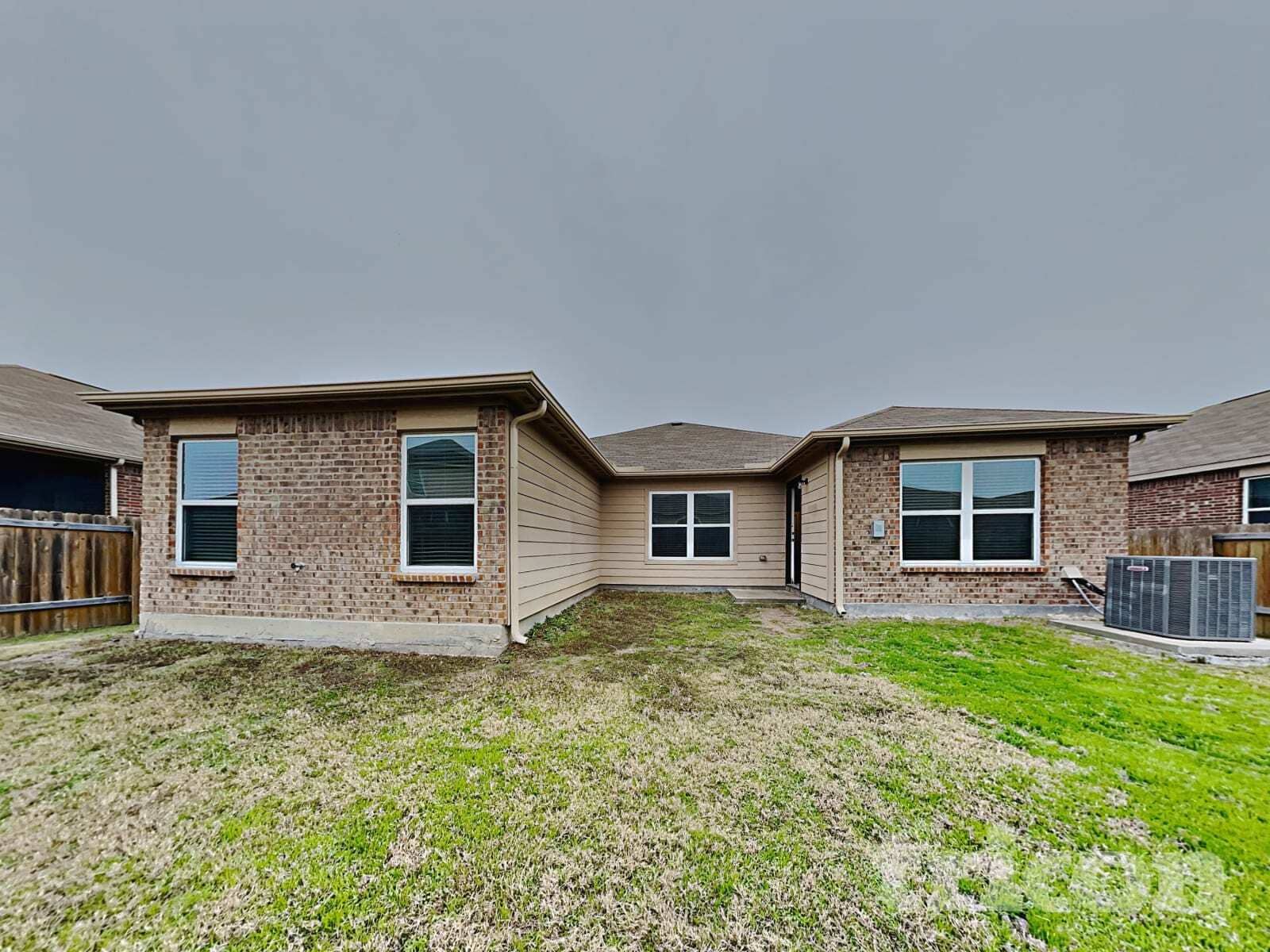 Building Photo - 224 Cottonwood Dr