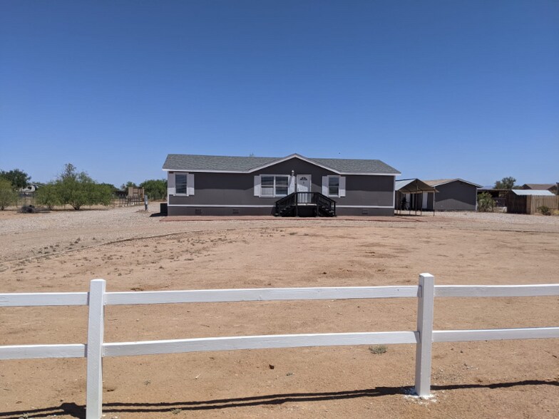 Primary Photo - 10438 E Bella Ln