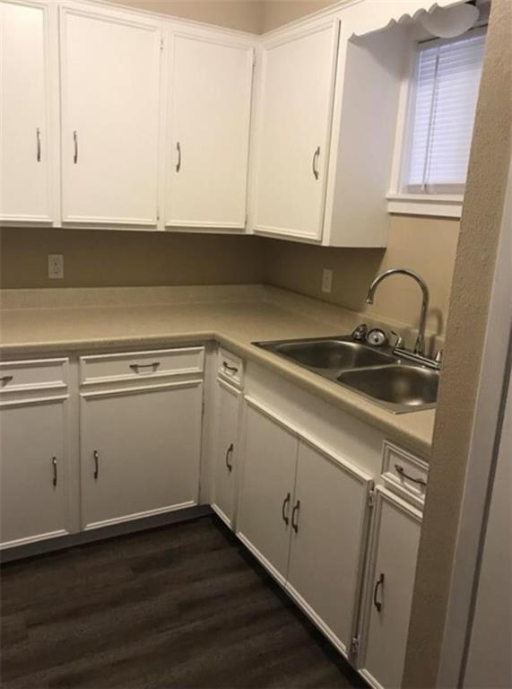 Building Photo - 1215 Zana Ln