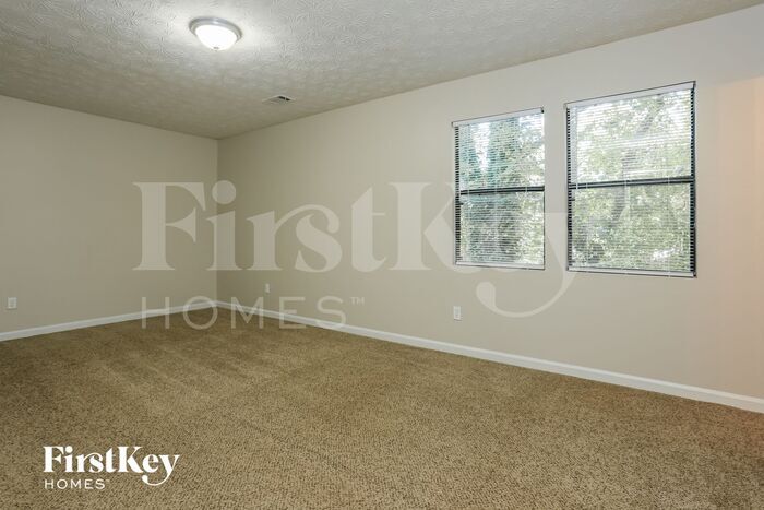 Building Photo - 3871 McGill Ln