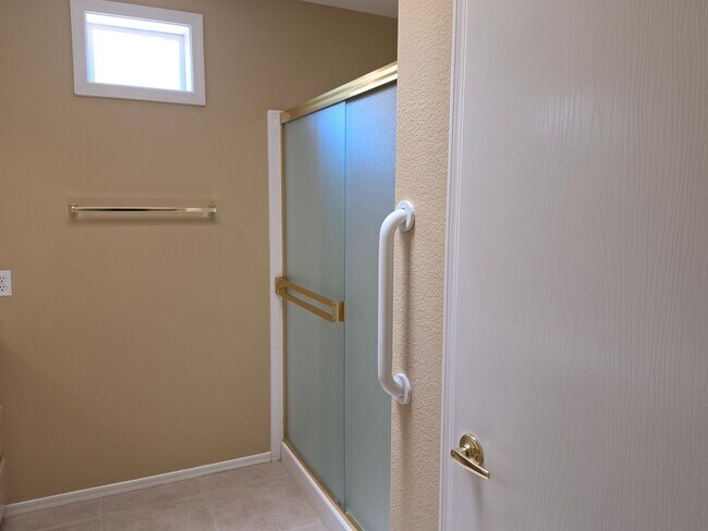 Building Photo - Active Adult Living | 2 Primary Suites + Den