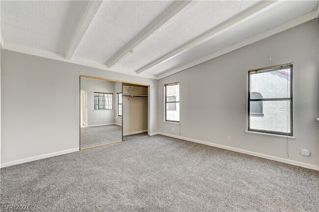 Building Photo - 6149 W Oakey Blvd