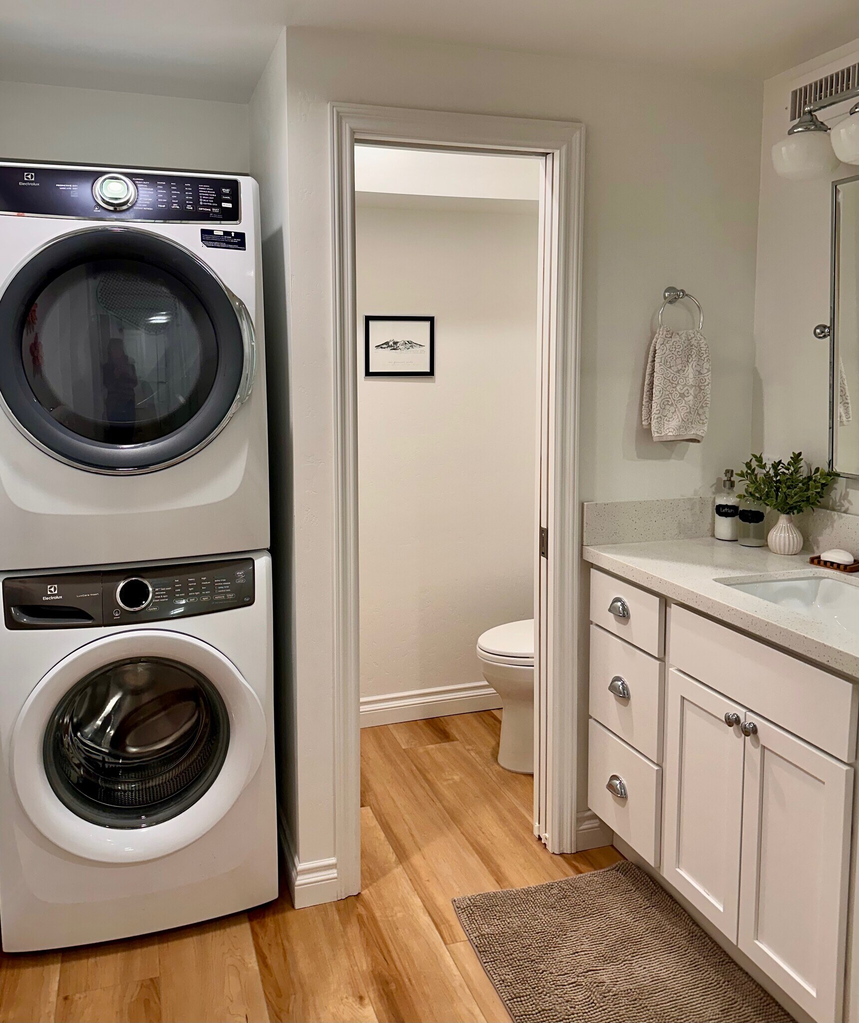 Building Photo - 1804 N Beaver St