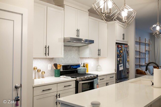 Building Photo - Brand New Build In Heart of Rockville - Roof Terrace, Private Garage, Custom Kitchen and Master Bath