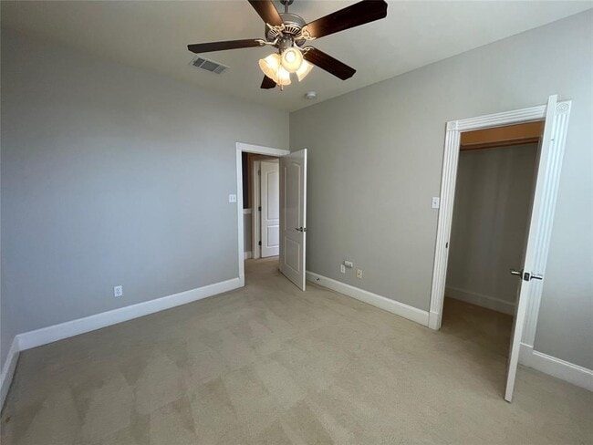 Building Photo - 6715 Windrift Way