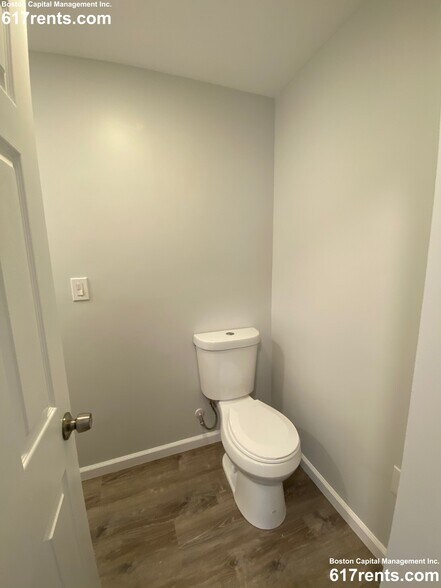 Building Photo - 200 Congress Ave